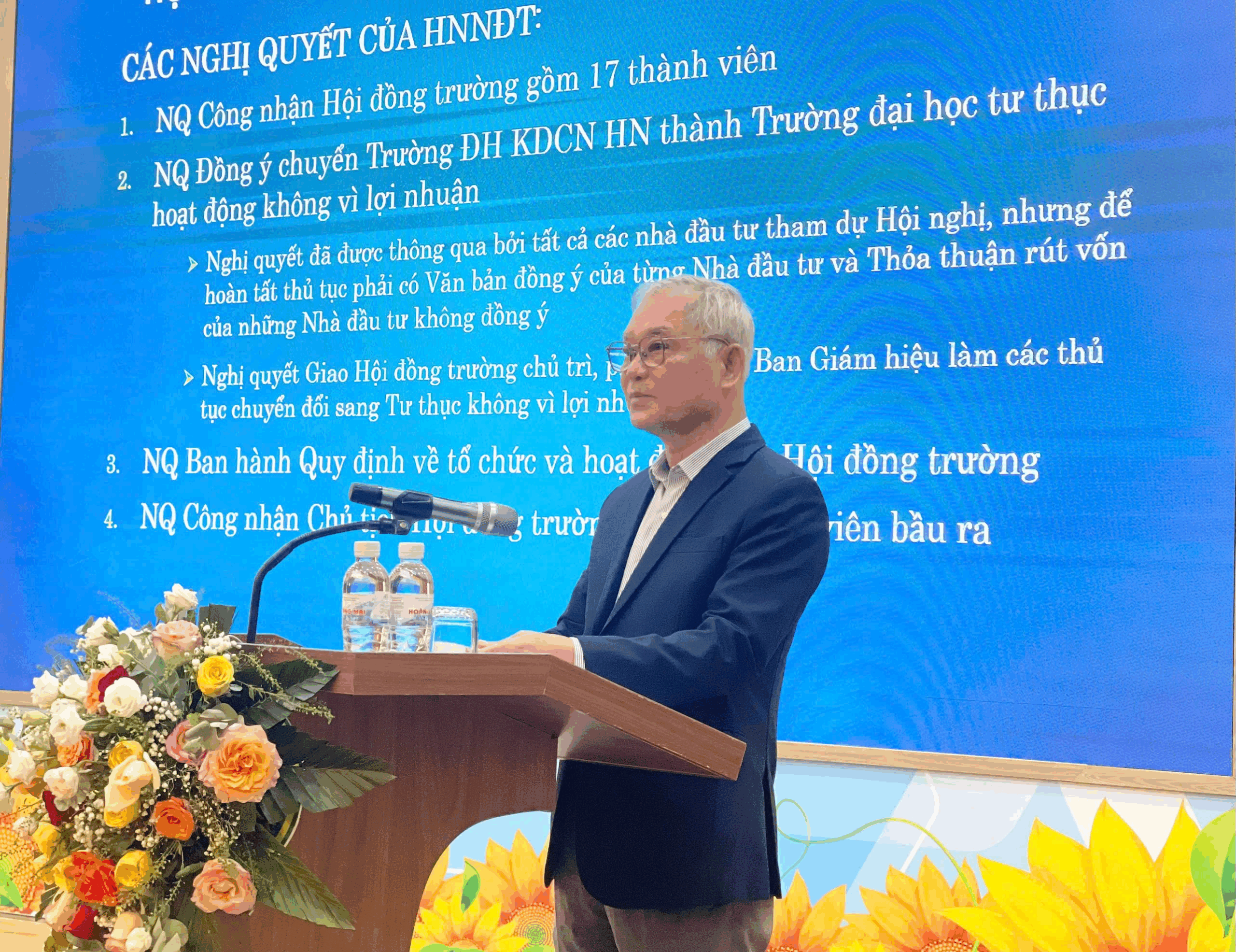 HỘI ĐỒNG TRƯỜNG, BAN GIÁM HIỆU THÔNG BÁO KẾT QUẢ HỘI NGHỊ NHÀ ĐẦU TƯ BẦU HỘI ĐỒNG TRƯỜNG ĐẠI HỌC KINH DOANH VÀ CÔNG NGHỆ HÀ NỘI (Nhiệm kỳ 2025-2030) 5 HỘI ĐỒNG TRƯỜNG, BAN GIÁM HIỆU THÔNG BÁO KẾT QUẢ HỘI NGHỊ NHÀ ĐẦU TƯ BẦU HỘI ĐỒNG TRƯỜNG ĐẠI HỌC KINH DOANH VÀ CÔNG NGHỆ HÀ NỘI (Nhiệm kỳ 2025-2030) 5